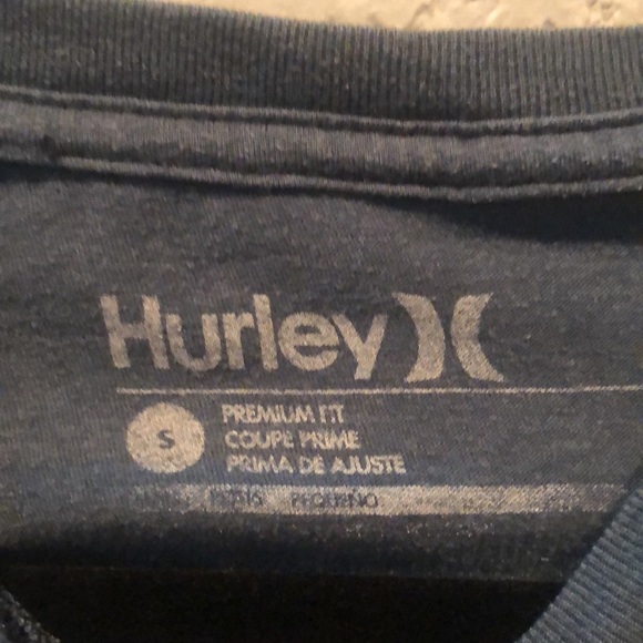 Hurley tee - Picture 2 of 3